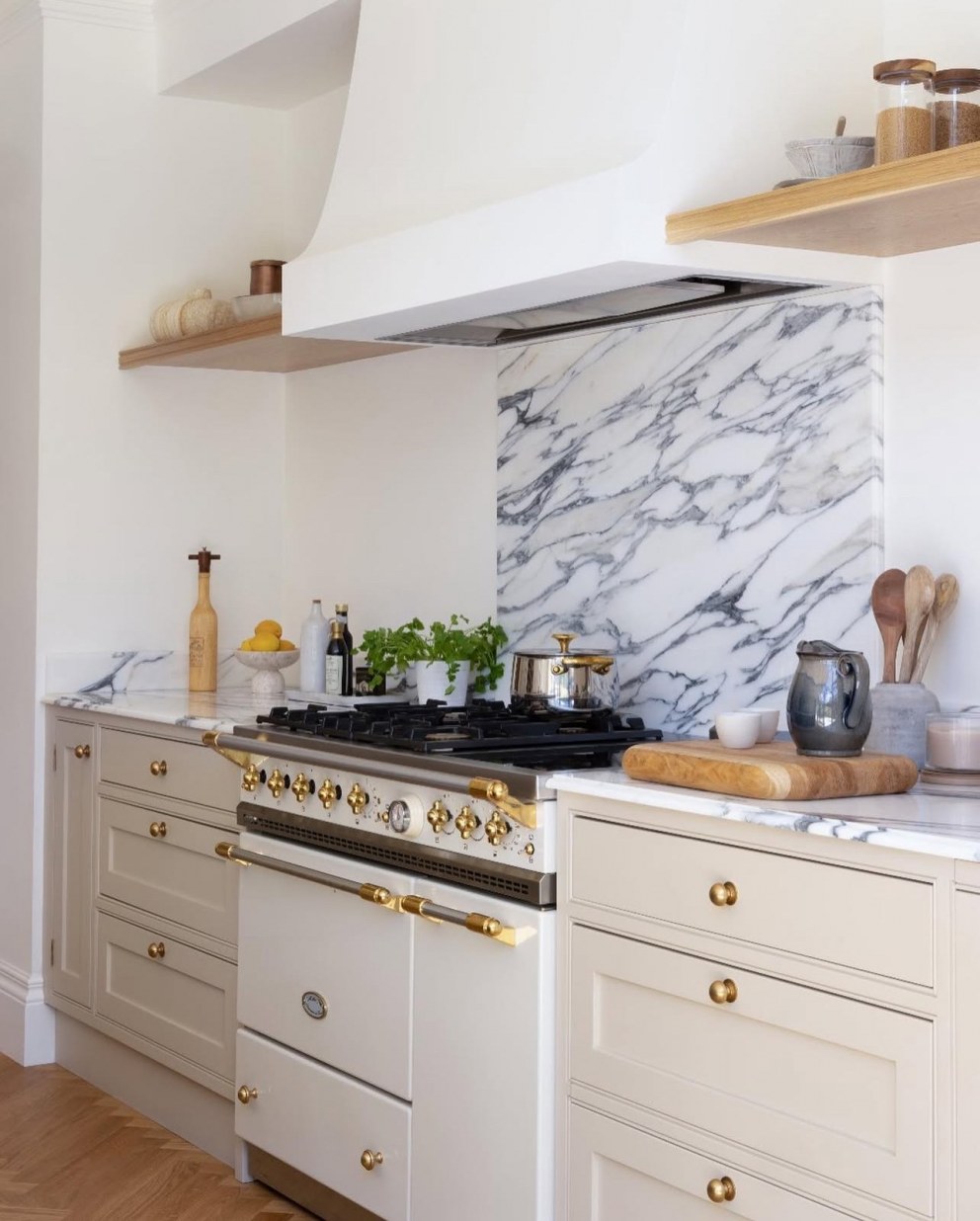 Belsize Park Victorian Home | Belsize Park Home - Kitchen | Interior Designers